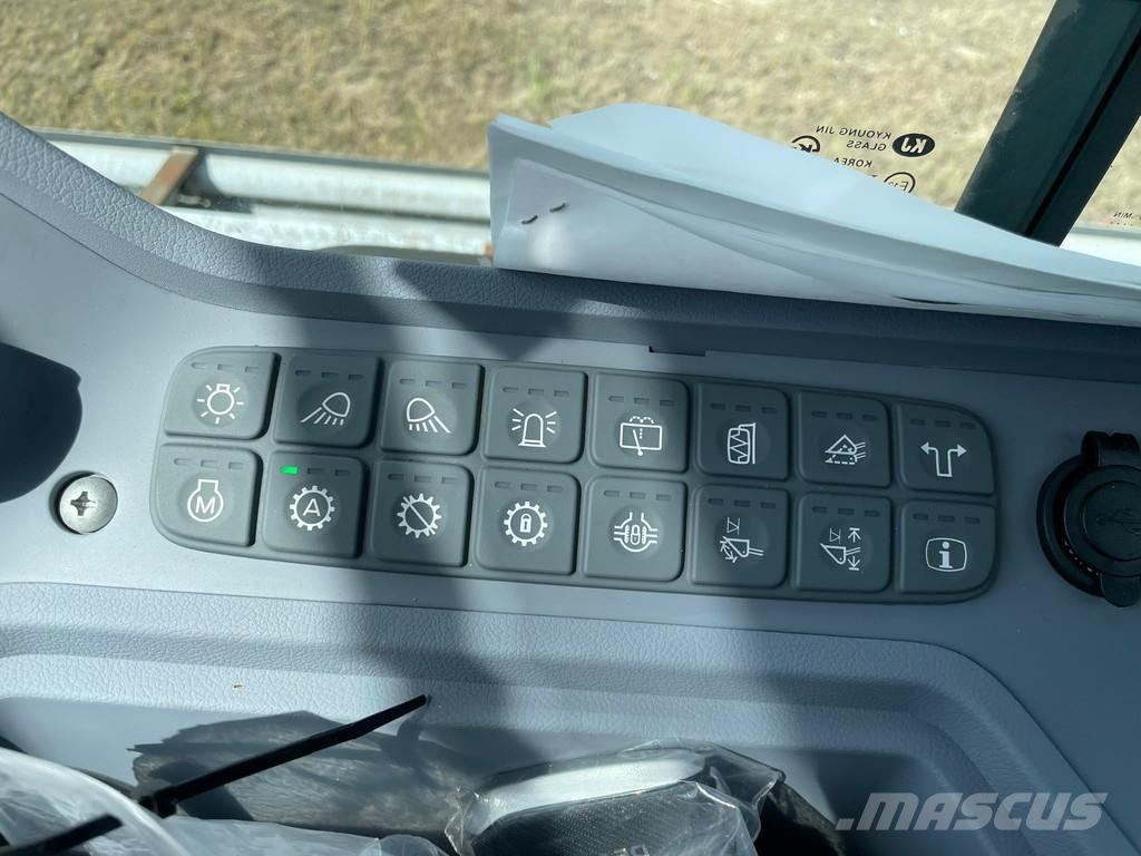 Develon DL280-7 لوادر بعجل
