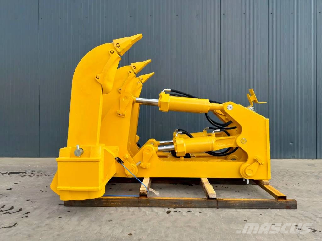 Komatsu D155 Aufreisser