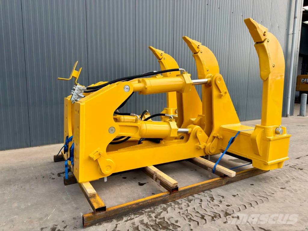 Komatsu D155 Aufreisser