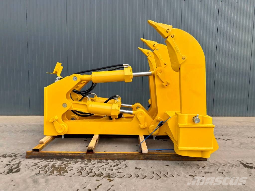Komatsu D155 Aufreisser
