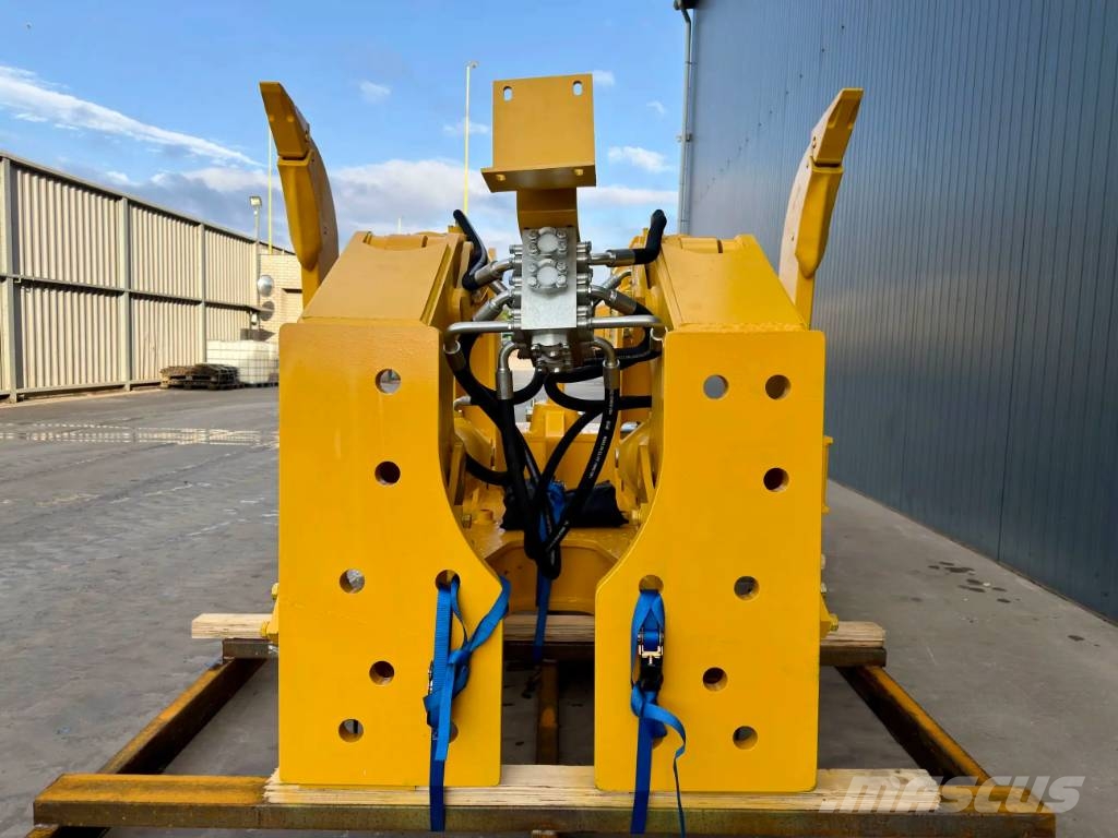 Komatsu D155 Aufreisser