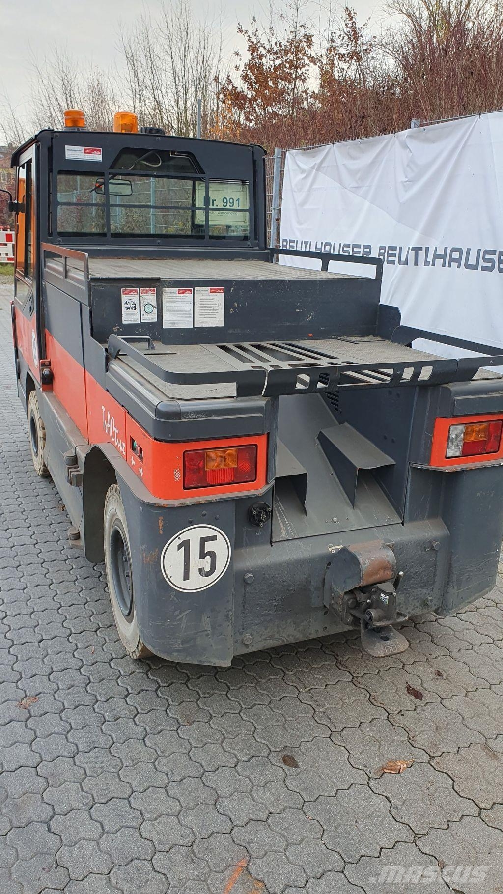Linde P250 Wózki widłowe samochodowe ciągnące