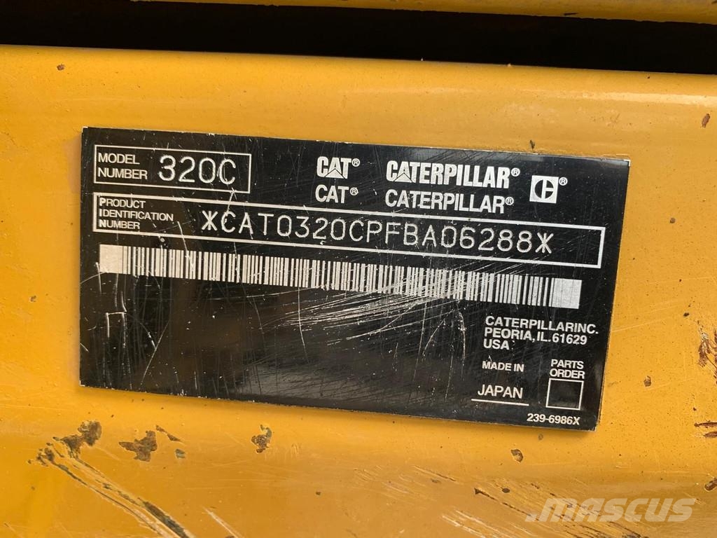 CAT 320 C . Bagri goseničarji
