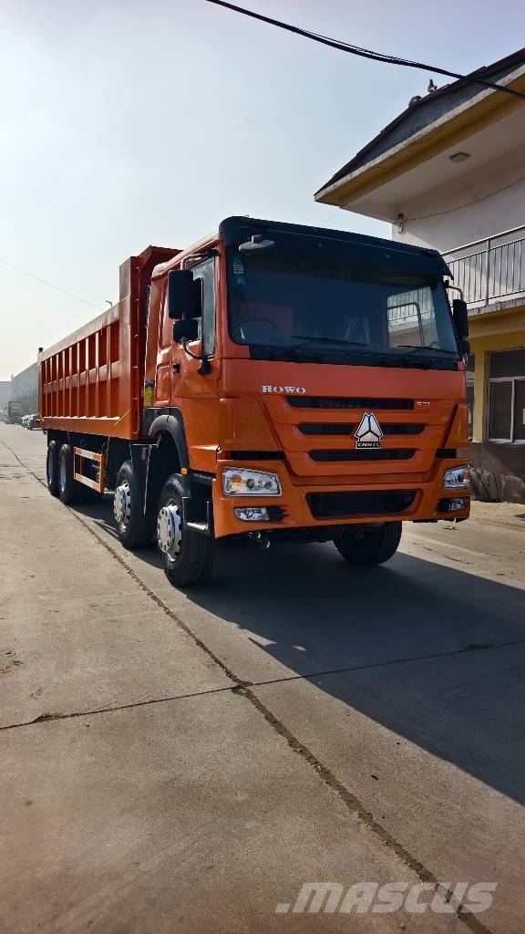 Sinotruk HOWO 371 8*4 Bañeras basculantes usadas