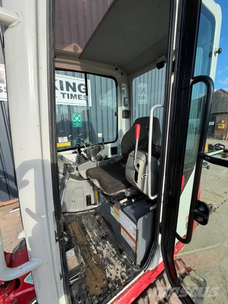 Takeuchi TB 216 Mini bagri <7t