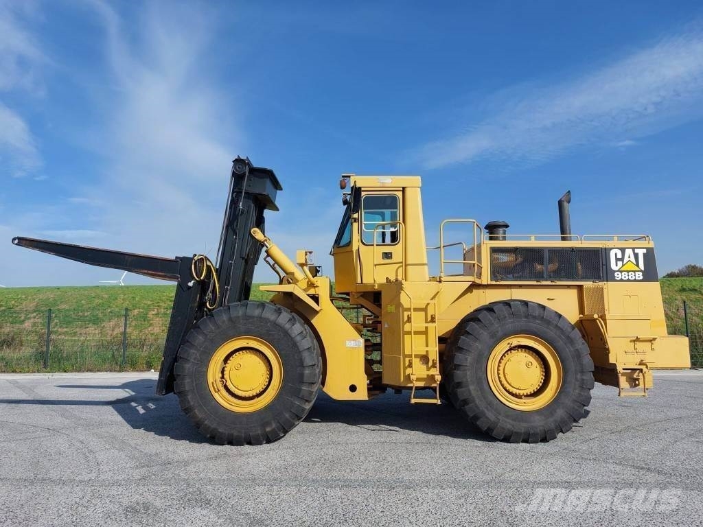 CAT 988 B 轮式装载机