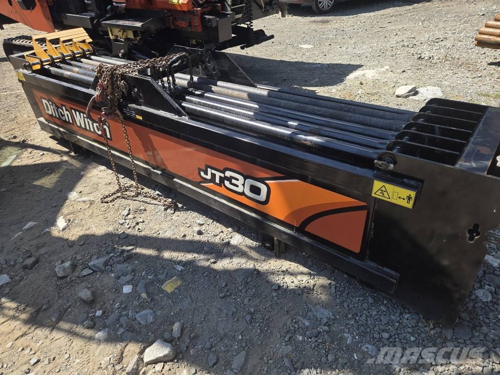 Ditch Witch JT 30 AT Horizontálne vŕtacie zariadenie