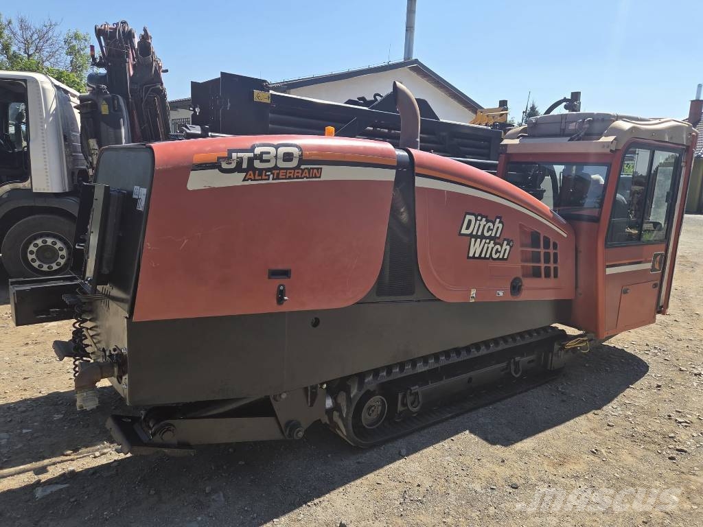 Ditch Witch JT 30 AT Horizontálne vŕtacie zariadenie