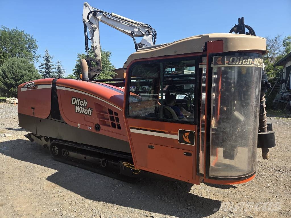 Ditch Witch JT 30 AT Horizontálne vŕtacie zariadenie