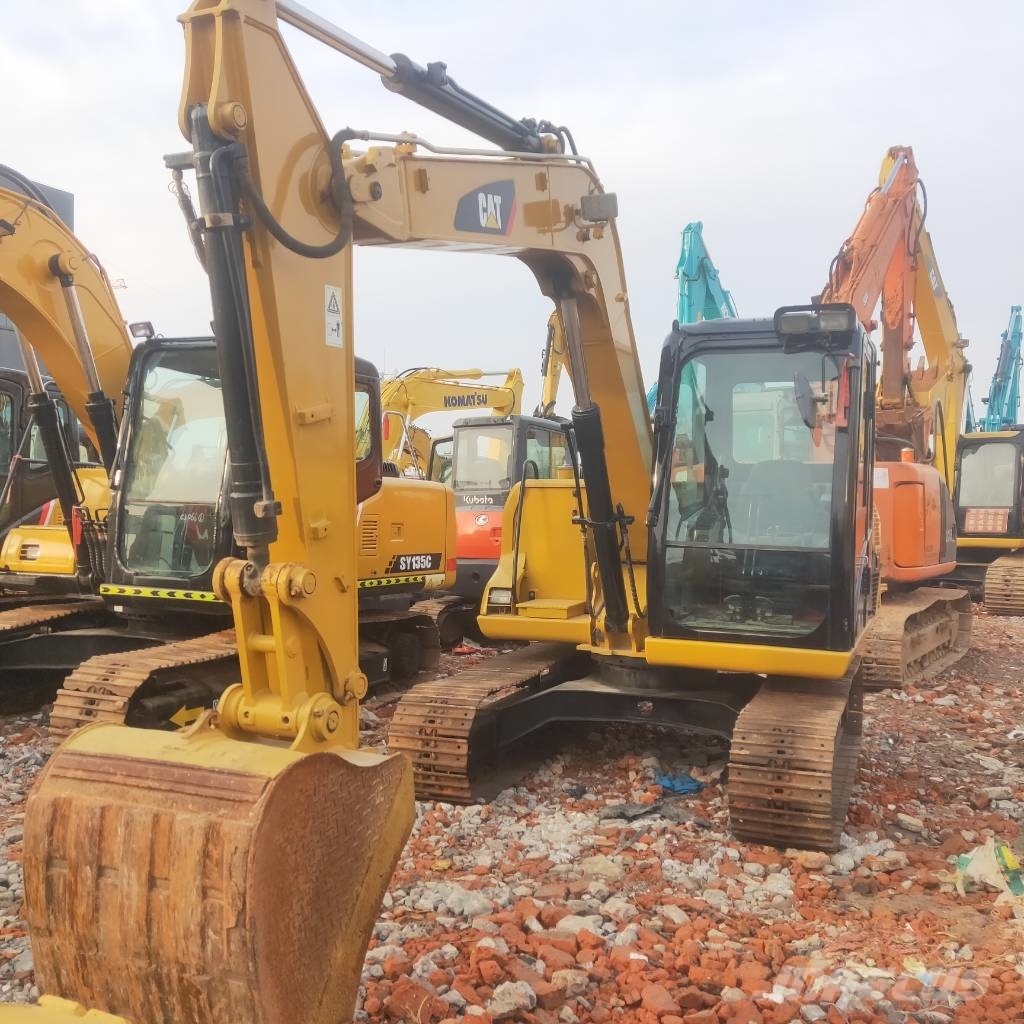 CAT 307 D 대형 굴삭기 29톤 이상