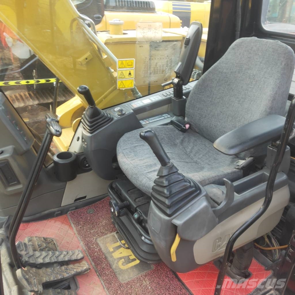 CAT 307 D 대형 굴삭기 29톤 이상