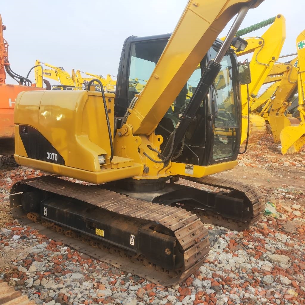 CAT 307 D 대형 굴삭기 29톤 이상