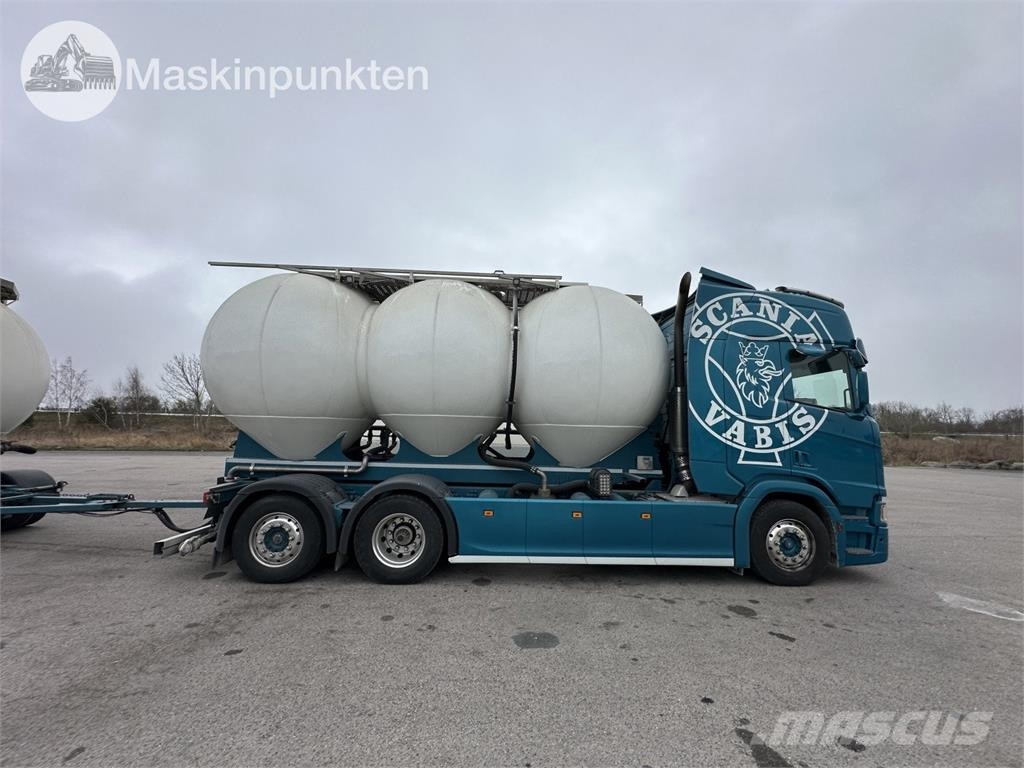 Scania R540B6X2*4NB Betongbiler