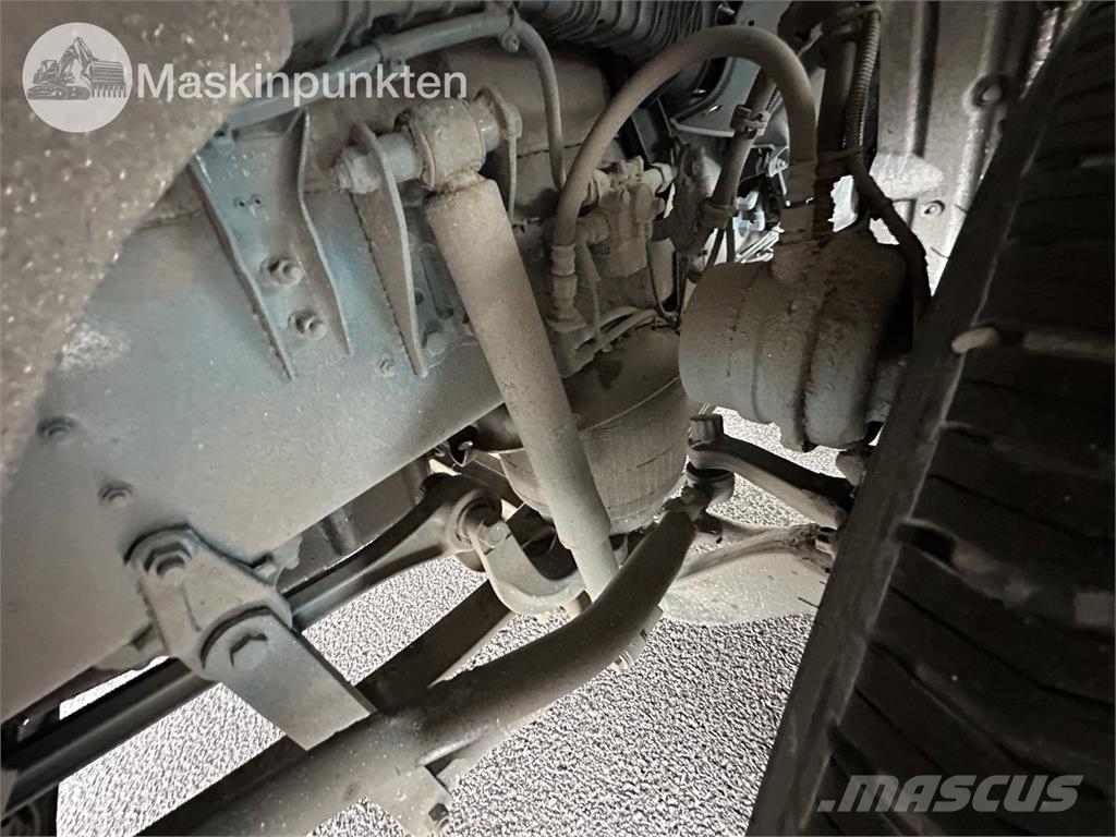 Scania R540B6X2*4NB Betongbiler