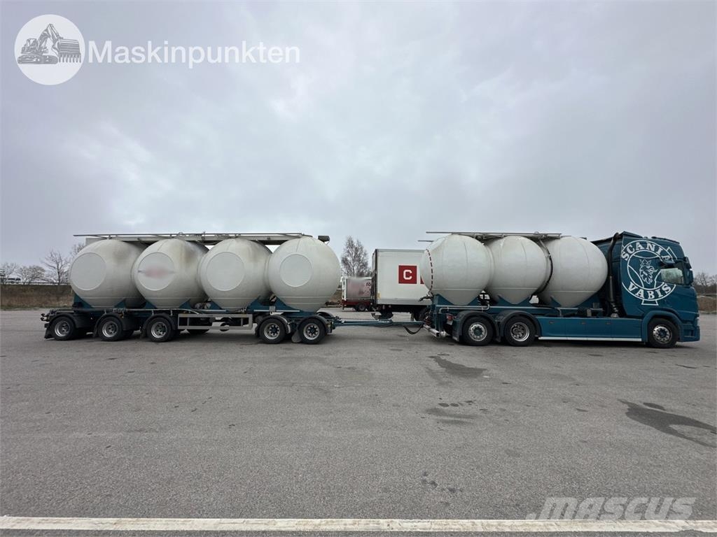 Scania R540B6X2*4NB Betongbiler