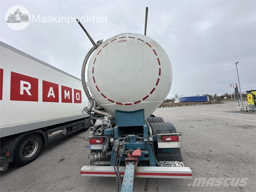 Scania R540B6X2*4NB Betongbiler