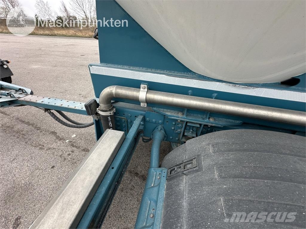 Scania R540B6X2*4NB Betongbiler