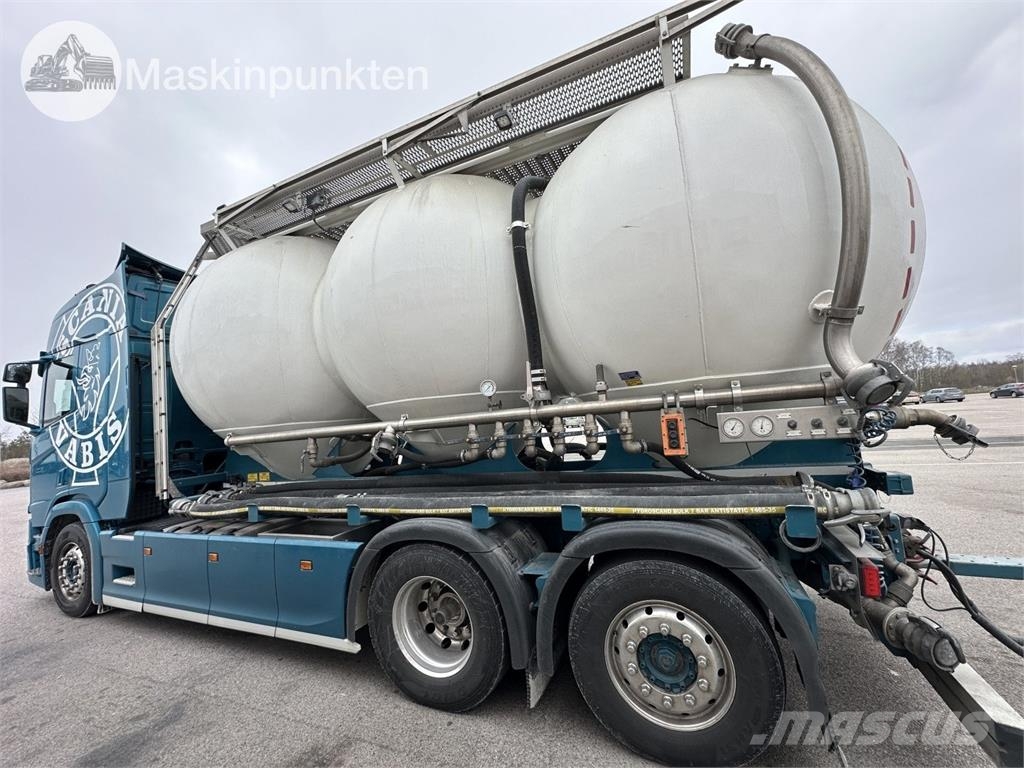 Scania R540B6X2*4NB Betongbiler