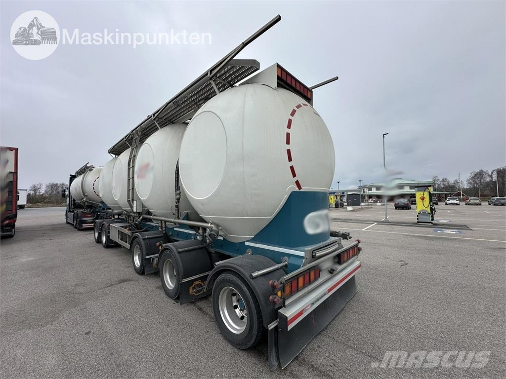 Scania R540B6X2*4NB Betongbiler