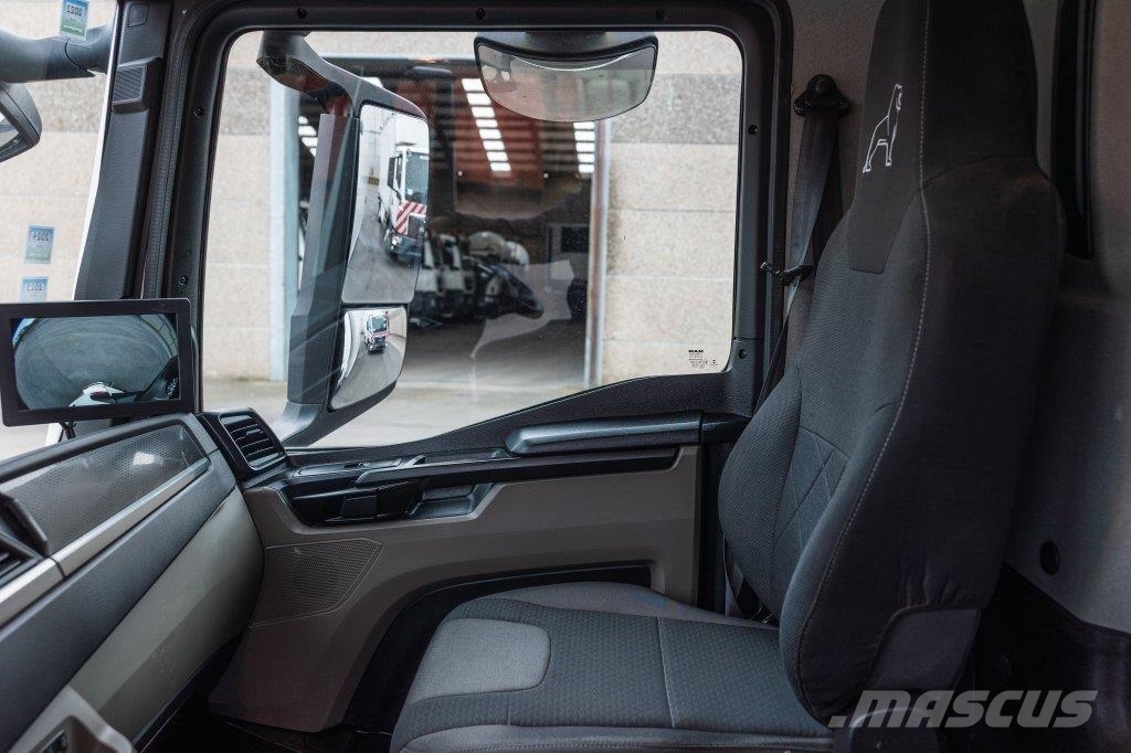MAN TGL 10.180 BL 탑차 트럭