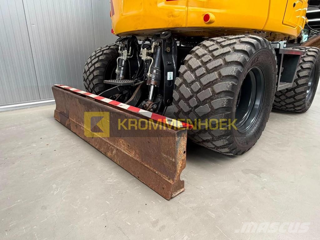 Komatsu PW 98 MR-10 Midi excavators 7t - 12t