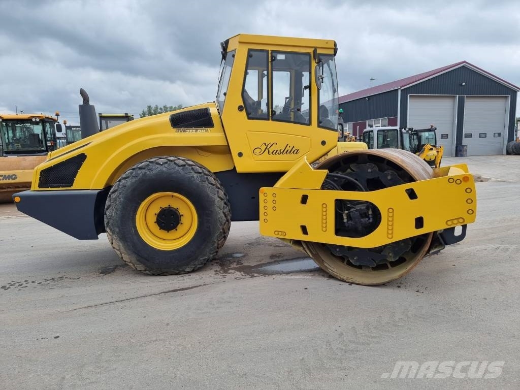 Bomag BW 213 D H-4 Walce jednobębnowe