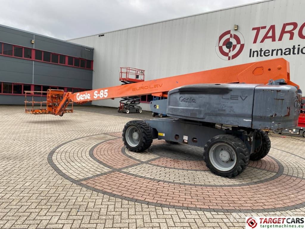 Genie S-85 Telescopic 4x4 Diesel Boom Work Lift 2790cm Nacelles télescopiques