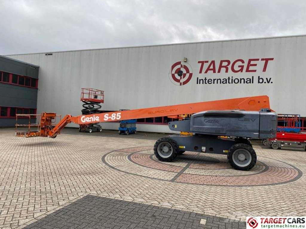 Genie S-85 Telescopic 4x4 Diesel Boom Work Lift 2790cm Nacelles télescopiques