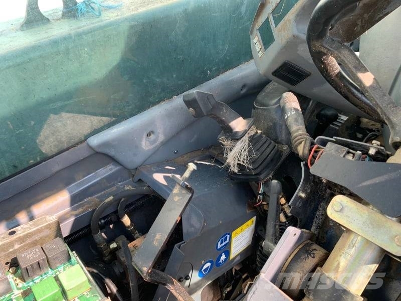New Holland LM 430 2001r. Parts,Części Kurottajat