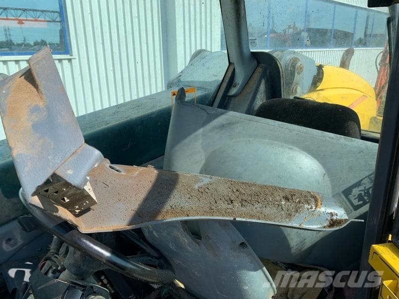 New Holland LM 430 2001r. Parts,Części Kurottajat