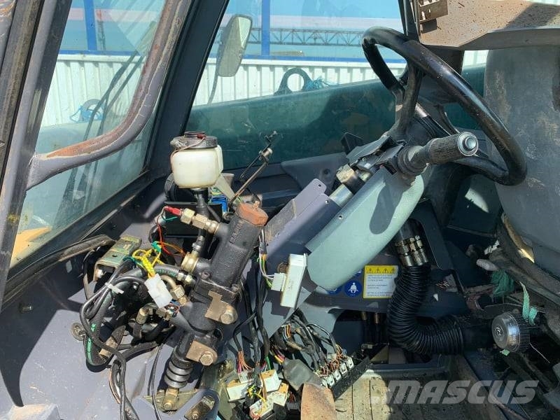 New Holland LM 430 2001r. Parts,Części Kurottajat
