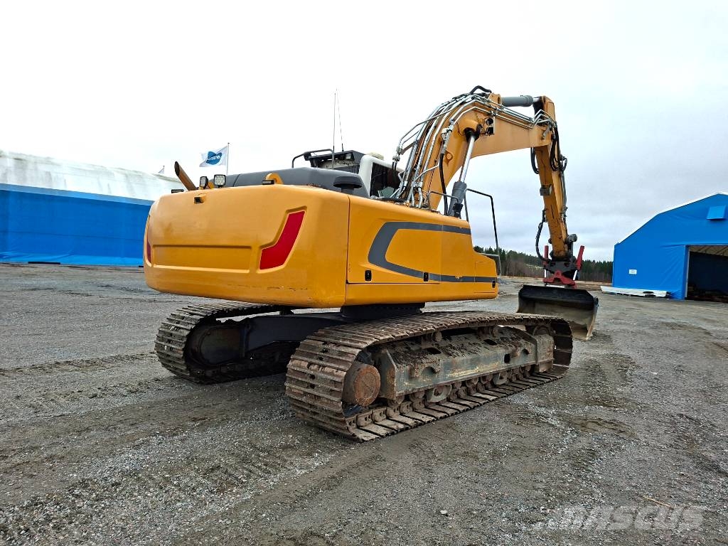 Liebherr R926 WLC 대형 굴삭기 29톤 이상
