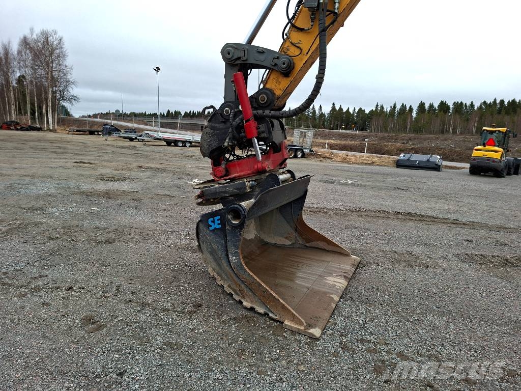 Liebherr R926 WLC 대형 굴삭기 29톤 이상
