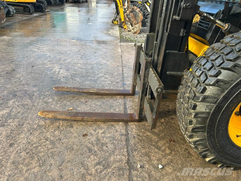 JCB 926-4 Terrængående gaffeltruck