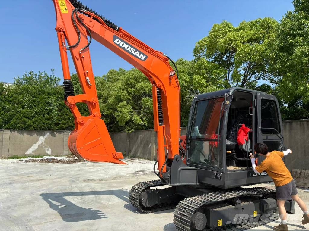 Doosan DX 60-9s Mini excavators < 7t (Mini diggers)