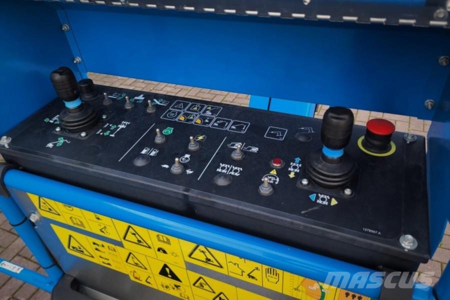Genie S65XC Trax Valid inspection, *Guarantee! Diesel, 4 Teleskooppipuominostimet