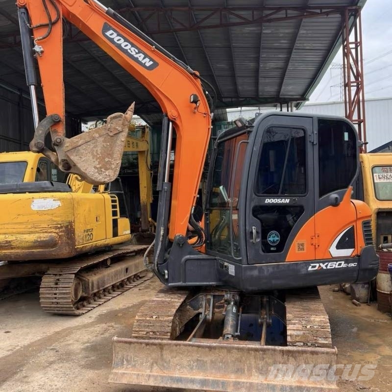 Doosan 60-9c Pásové rýpadlá