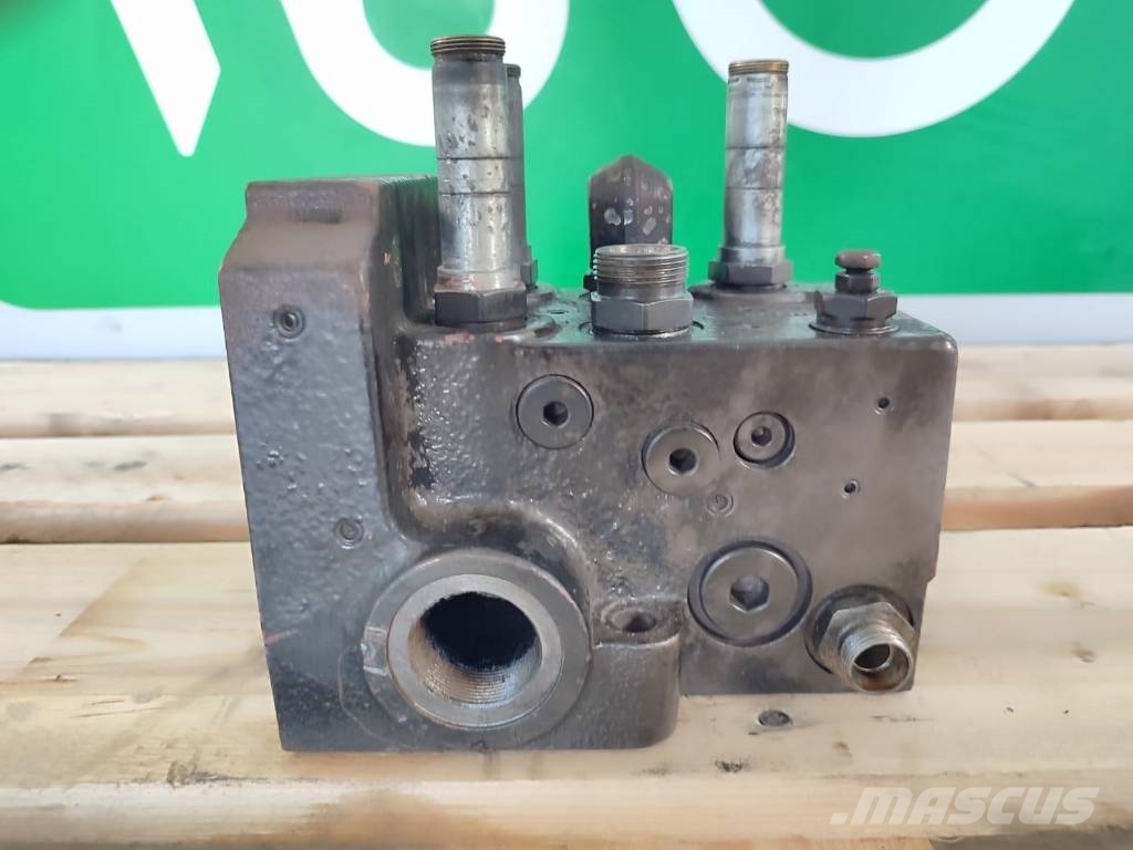 CLAAS Hydraulic block S05020003 Claas Arion 640 Hidraulika
