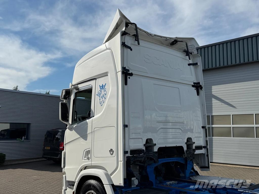 Scania R650 V8 6x2 Full Air Retarder 4.35 WB *Euro 6D* Chassis met cabine