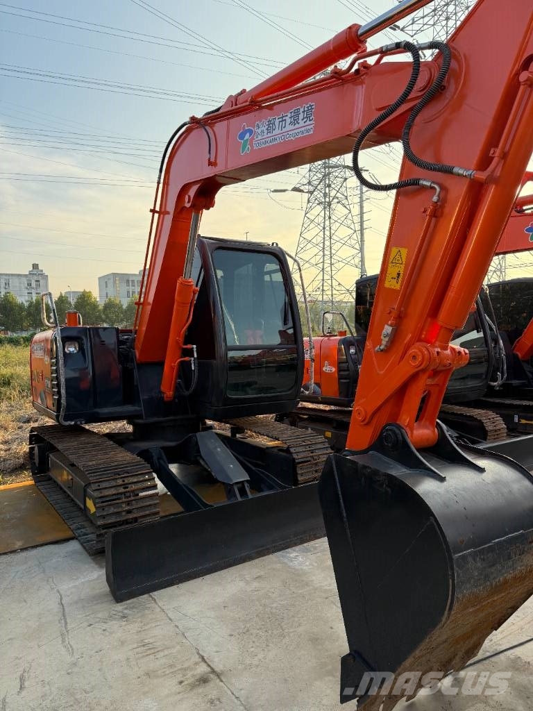 Hitachi Zaxis 70 履带挖掘机