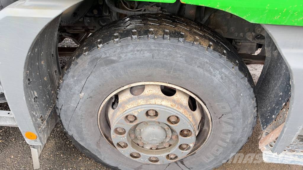 Mercedes-Benz ACTROS 2531 6x2 vaccum truck - lifting axle Kamioni za otpad