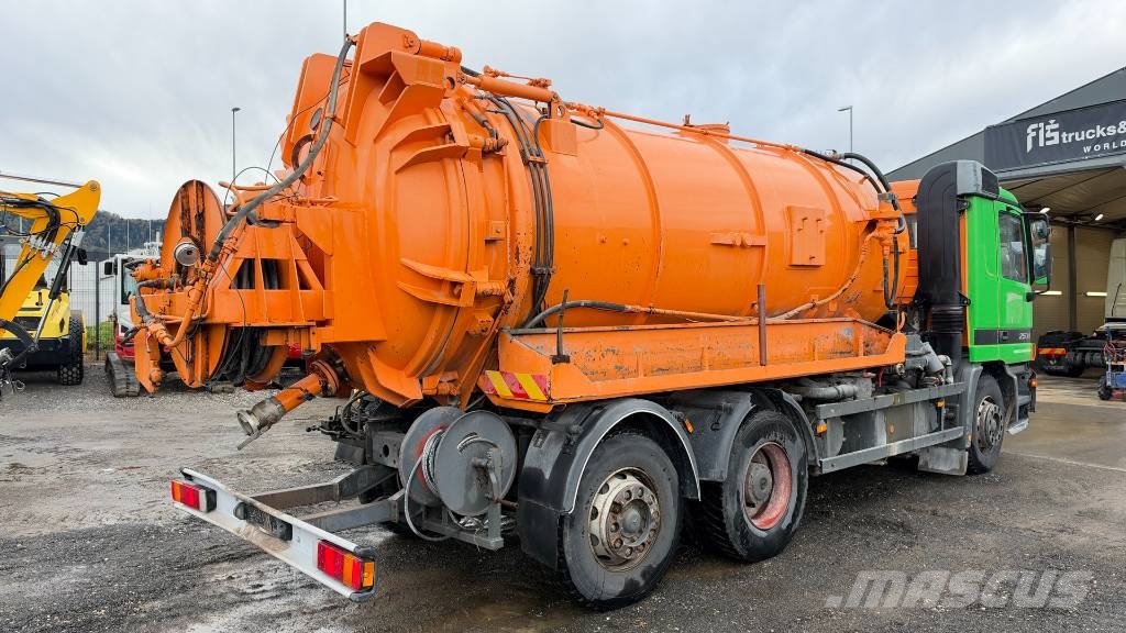 Mercedes-Benz ACTROS 2531 6x2 vaccum truck - lifting axle Kamioni za otpad