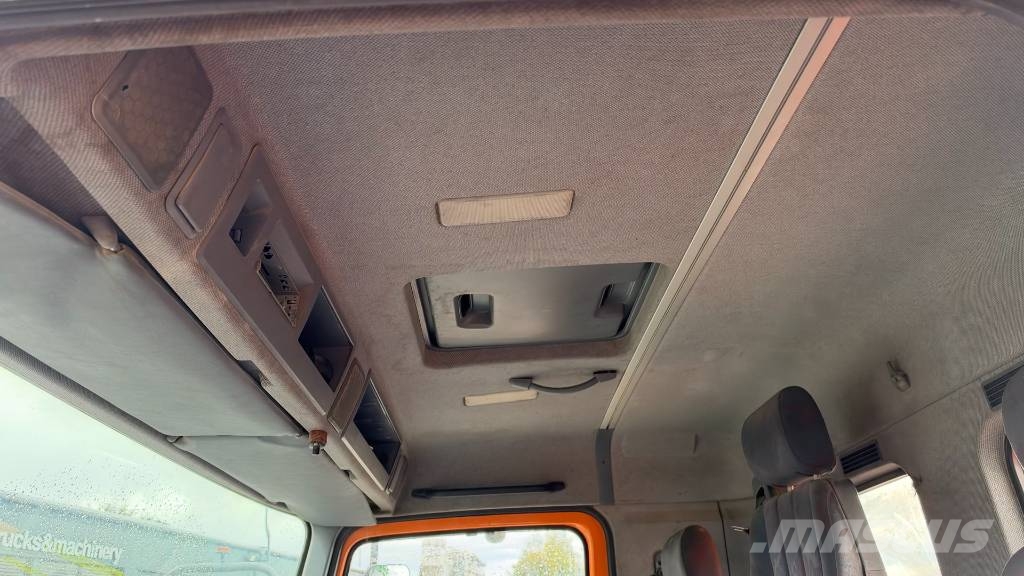 Mercedes-Benz ACTROS 2531 6x2 vaccum truck - lifting axle Kamioni za otpad
