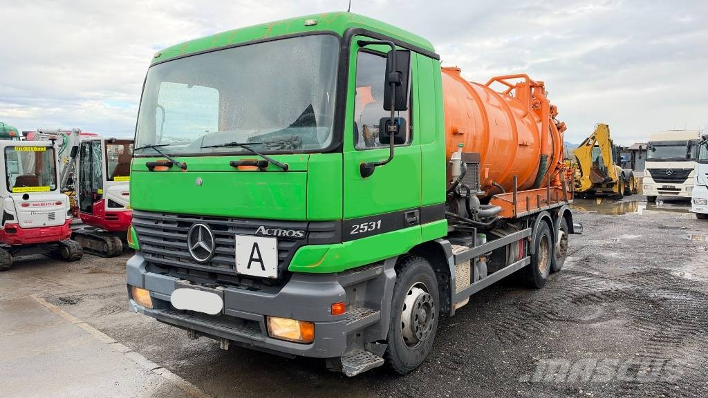 Mercedes-Benz ACTROS 2531 6x2 vaccum truck - lifting axle Kamioni za otpad