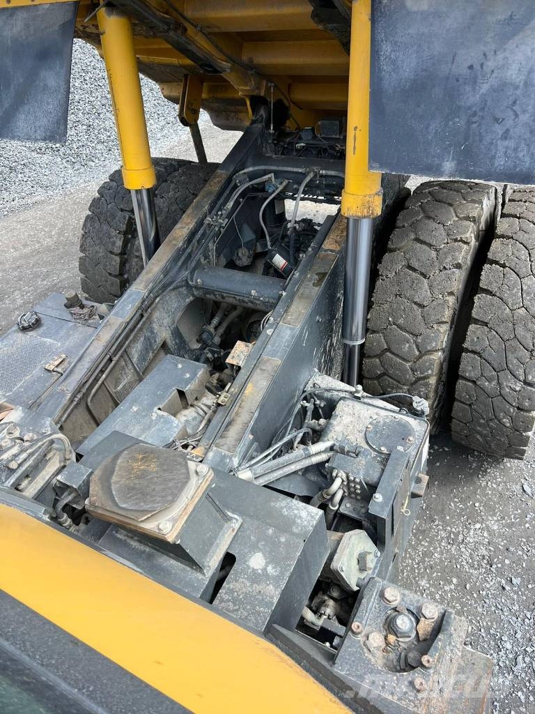 Komatsu HD 405-7 Kruti damperi