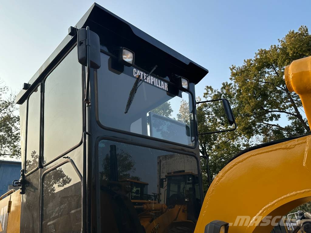 CAT 140 H   the largest‑scale supplier Graders