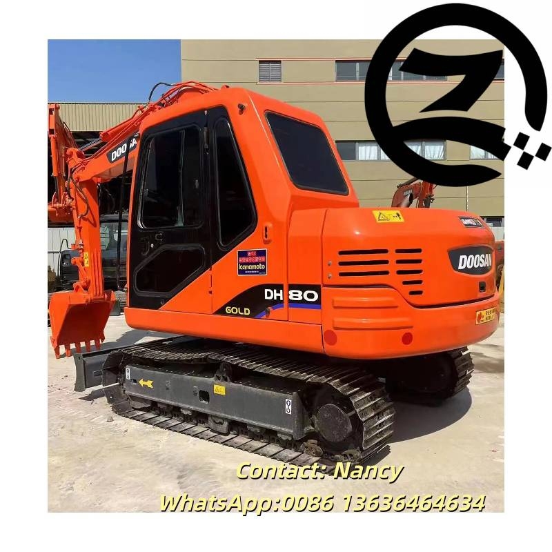 Doosan DH80 Raupenbagger