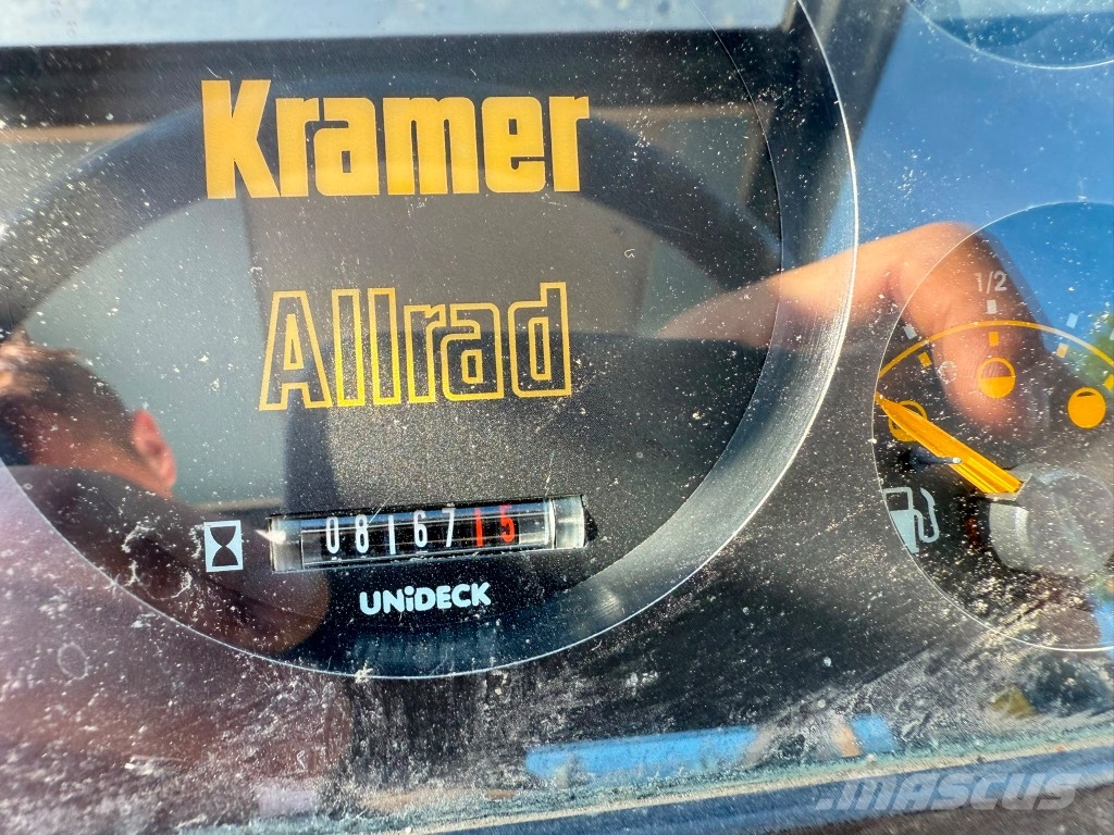 Kramer 521 Kolesni nakladalci