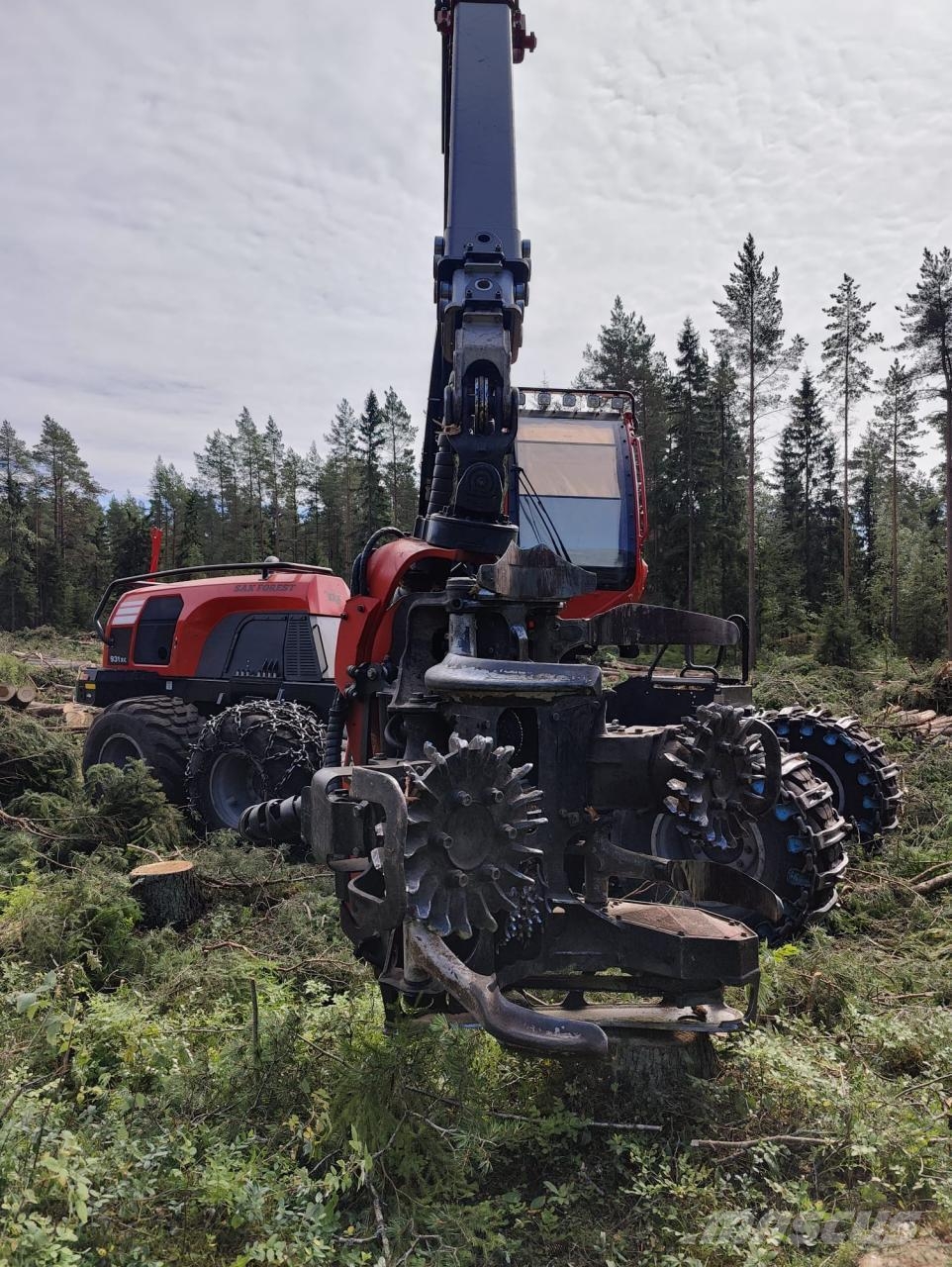 Komatsu 931 XC Yhdistelmäkoneet - korjurit