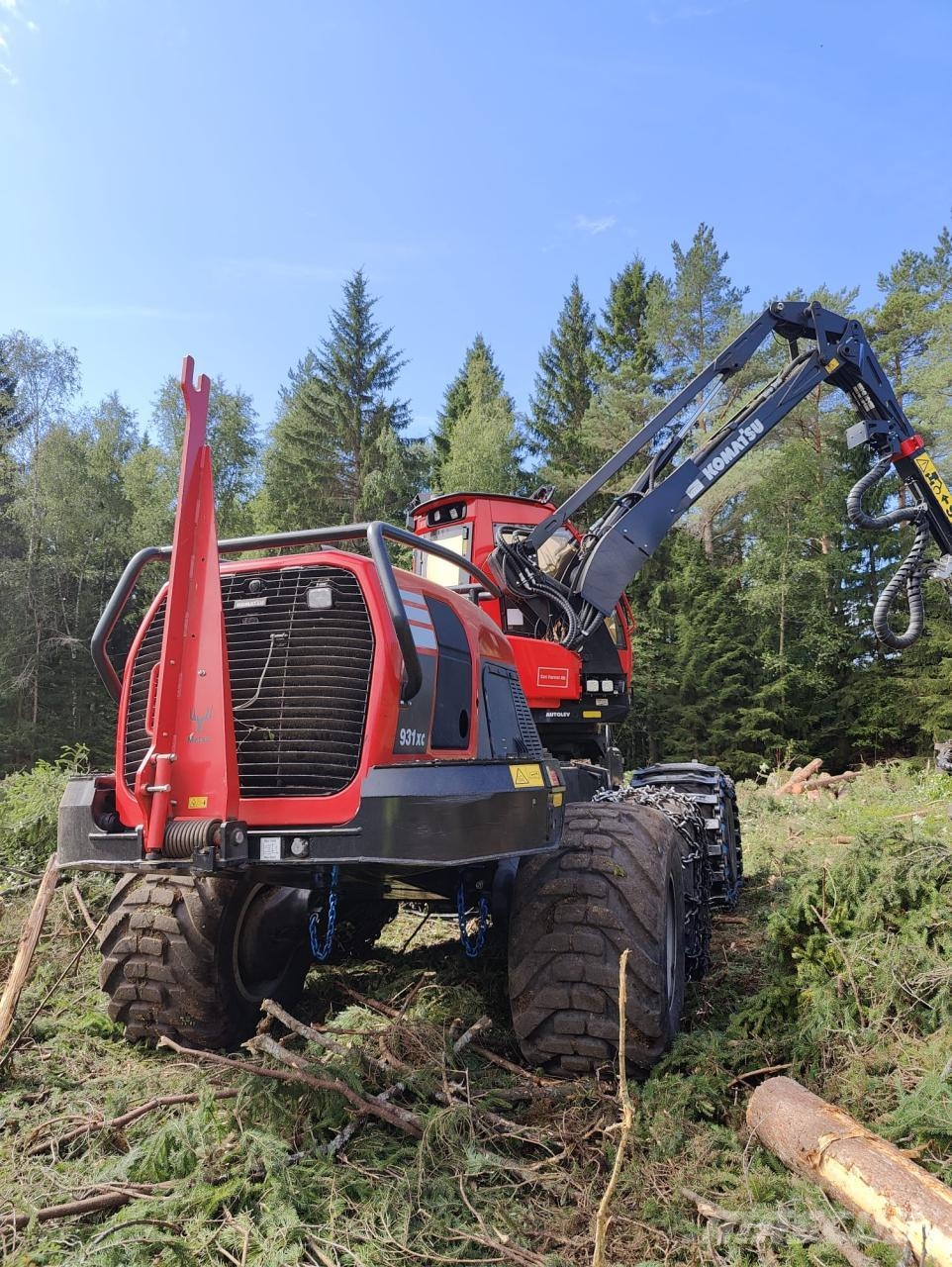 Komatsu 931 XC Yhdistelmäkoneet - korjurit